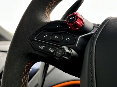 Lamborghini Revuelto V12 58