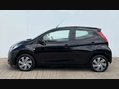 Toyota Aygo 1.0 Aygo X-Play TSS VVT-i 5dr 40