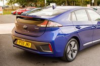 Hyundai IONIQ FIRST EDITION MHEV 7