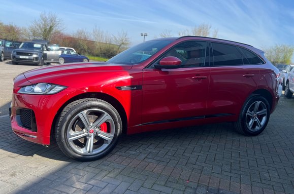 Jaguar F-Pace 3.0 V6 D300S AWD AUTO 16
