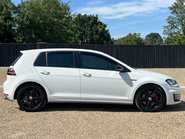 Volkswagen Golf GTI PERFORMANCE DSG 5