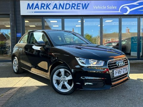 Audi A1 TFSI SPORT NAV 1