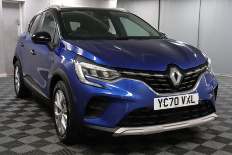 Renault Captur ICONIC TCE 30