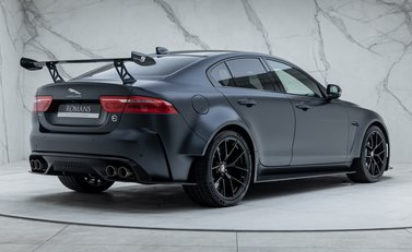 Jaguar XE SV PROJECT 8 5