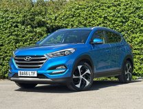 Hyundai TUCSON 1.7 CRDi Blue Drive Premium SUV 5dr Diesel DCT Euro 6 (s/s) (141 ps) 2