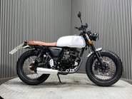 Mutt Akita 2020 ONLY 1K VERY CLEAN EXAMPLE MOT OCTOBER 2027 125CC 1