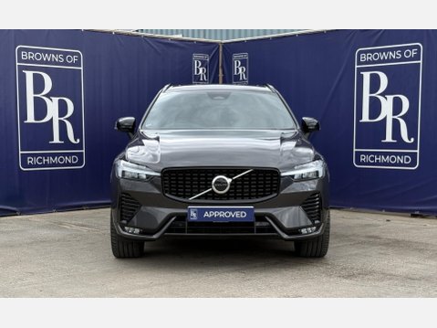 Volvo XC60 2.0 B5 MHEV R-Design SUV 5dr Petrol Hybrid Auto AWD Euro 6 (s/s) (250 ps) 10