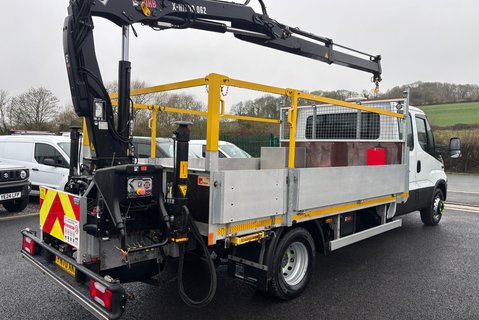 Iveco Daily 70C18D Crew Cab Dropside with Hiab X-Hiduo 062 Crane 2