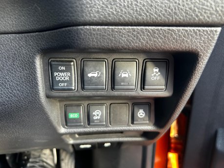 Nissan X-Trail 1.6 dCi Tekna XTRON Euro 6 (s/s) 5dr 19