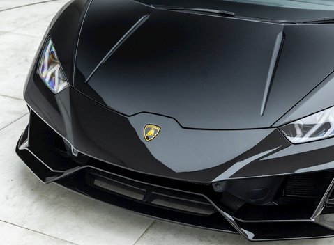 Lamborghini Huracan LP640-4 EVO 24