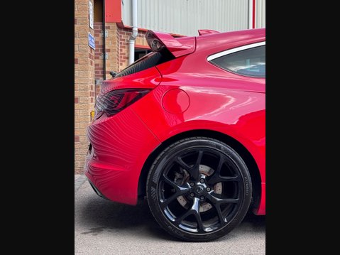 Vauxhall Astra GTC 2.0T VXR Euro 6 (s/s) 3dr 16