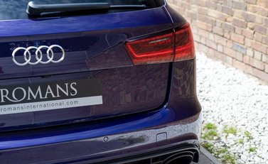 Audi RS6 Avant Performance 25