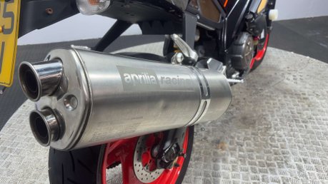 Aprilia RSV TUONO 2005 19K ICONIC STREETFIGHTER NAKED 1000CC NEW MOT 7