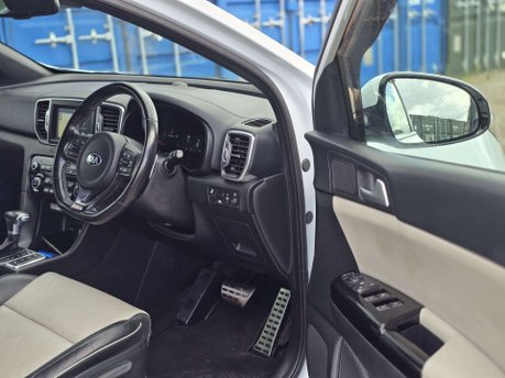 Kia Sportage 2.0 CRDi GT-Line SUV 5dr Diesel Auto AWD Euro 6 (134 bhp) 27