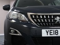 Peugeot 3008 PURETECH S/S ALLURE 24