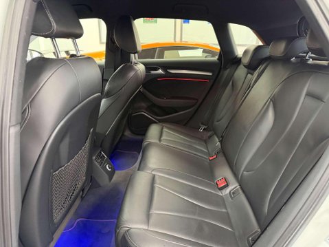 Audi S3 2.0 TFSI Black Edition Sportback 5dr Petrol S Tronic quattro Euro 6 (s/s) ( 39