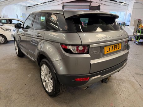 Land Rover Range Rover Evoque 2.2 SD4 Prestige Auto 4WD Euro 5 (s/s) 5dr 4