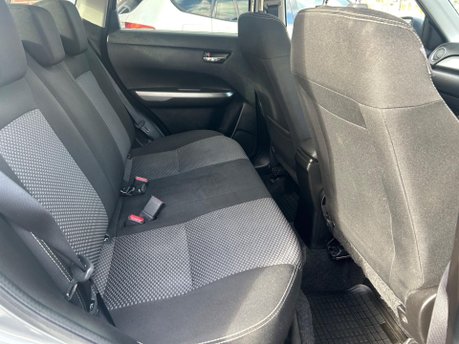 Suzuki Vitara SZ-T BOOSTERJET 10