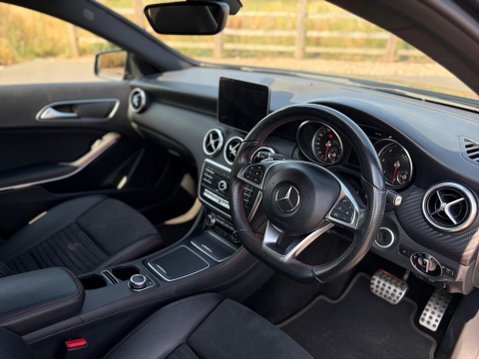 Mercedes-Benz A Class 1.5 A180d AMG Line 7G-DCT Euro 6 (s/s) 5dr 10