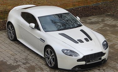 Aston Martin V12 Vantage 3