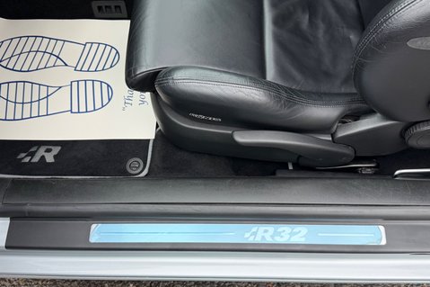Volkswagen Golf R32 - STUNNING CAR - £15K SPENT ON RECENT RESTO -NEW CLUTCH -NEW MOT 32