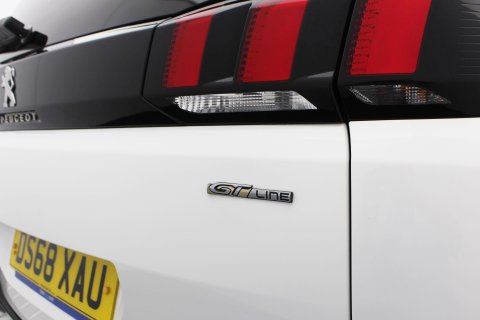 Peugeot 5008 5dr 1.2 PureTech GT Line 40