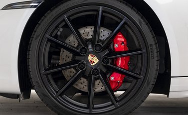 Porsche 911 Targa 4S (992) 11