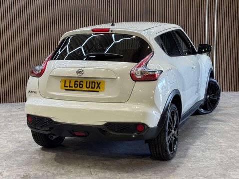 Nissan Juke 1.6 Juke N-Connecta CVT 5dr 2