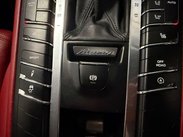 Porsche Macan 3.0 TD V6 S SUV 5dr Diesel PDK 4WD Euro 6 (s/s) (258 ps) 35