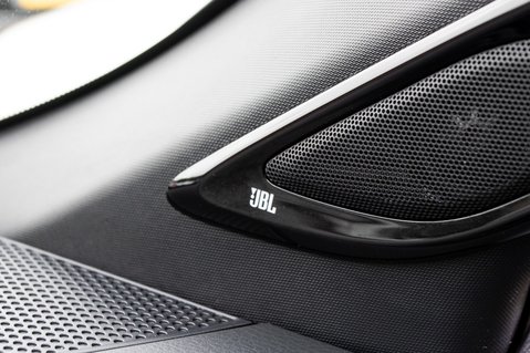 Toyota C-HR LIME EDITION 15