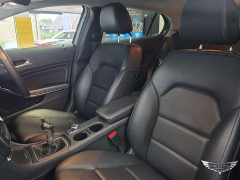 Mercedes-Benz GLA 1.6 GLA200 Sport Euro 6 (s/s) 5dr 25