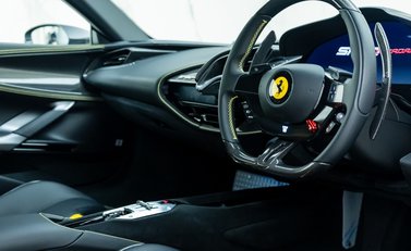 Ferrari SF90 Stradale 10