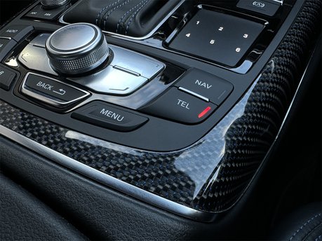 Audi A6 RS6 PLUS AVANT TFSI QUATTRO 71