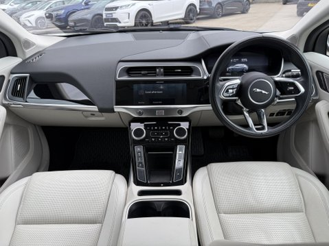 Jaguar I-Pace 400 90kWh Black SUV 5dr Electric Auto 4WD (400 ps) 31