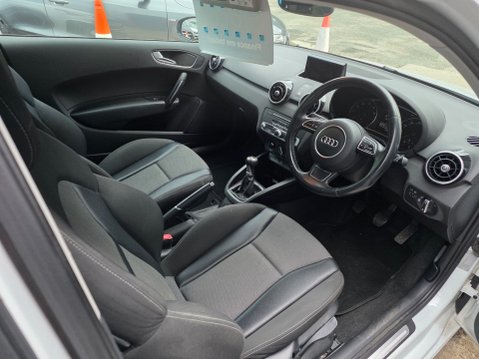 Audi A1 sport tfsi 1lt 12