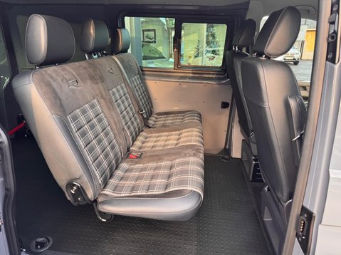 Volkswagen Transporter T32 TDI KOMBI HIGHLINE 4MOTION 62