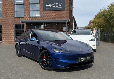 Tesla Model 3 PERFORMANCE AWD Deep Blue Metallic GROK AI RYZEN 21" ALLOYS BLACK INTERIOR
