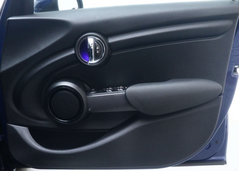 Mini Hatch 1.5 Cooper D Hatchback 5dr Diesel Auto Euro 6 (s/s) (116 ps) 44