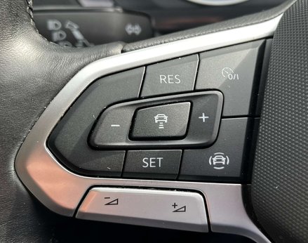 Volkswagen Tiguan 1.5 Tiguan Life TSi 5dr 55