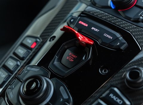 Lamborghini Aventador SV LP 750-4 24