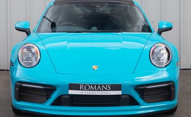 Porsche 911 (992) Carrera S 4