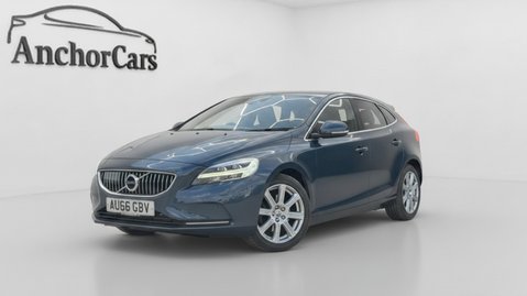 Volvo V40 (Sold) 2.0 T2 Inscription Hatchback 5dr Petrol Manual Euro 6 (s/s) (122 ps)