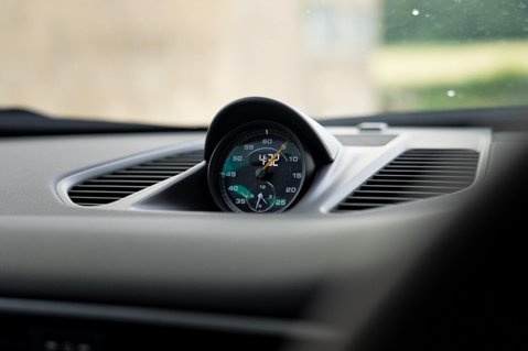 Porsche 911 3.8 991 GT3 PDK Euro 6 2dr 28