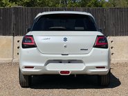 Suzuki Swift 1.2 Hybrid ULTRA 8