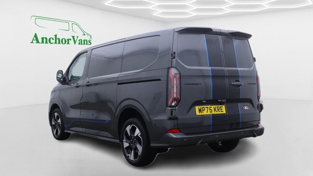Ford Transit Custom SWB L1H1 Low Roof Sport 320 Air Con Alloys Sensors Cam EURO 6 6