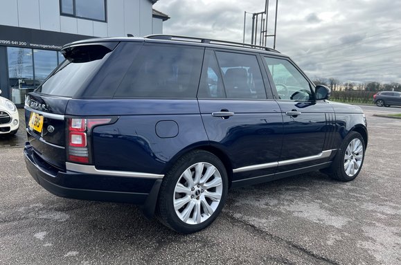 Land Rover Range Rover 4.4 SDV8 AUTOBIOGRAPHY AUTO 6