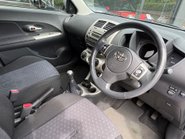 Toyota Urbancruiser 1.3 VVT-I Petrol 6 Speed Manual - 1 OWNER - 15 TOYOTA STAMPS - 51,000 MILES 3