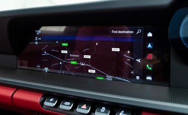 Porsche 911 Targa 4 GTS (992) 18