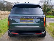Land Rover Range Rover D300 SE 17