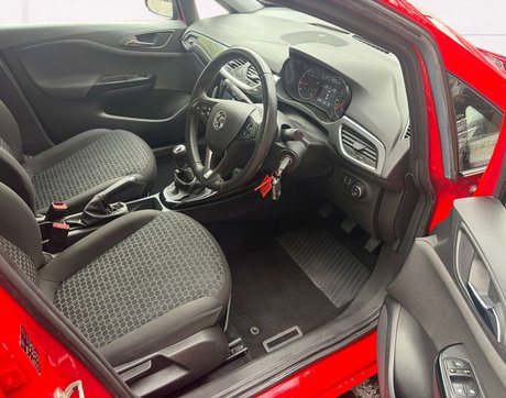 Vauxhall Corsa 1.4 Corsa SE Nav 5dr 11